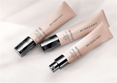 burberry fresh glow bb cream medium|Burberry Fresh Glow B.B. Cream Review .